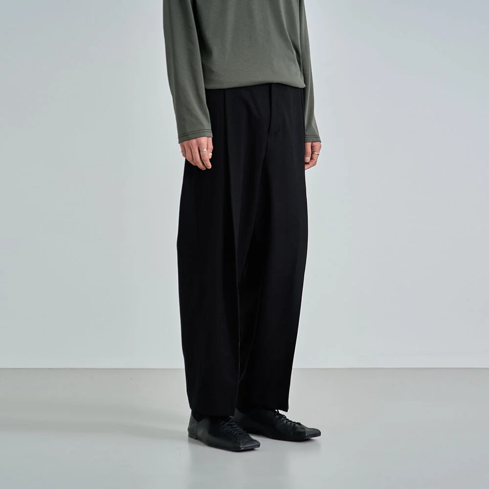 WOOL BLEND CURVED WIDE ONE TUCK BANDING SLACKS