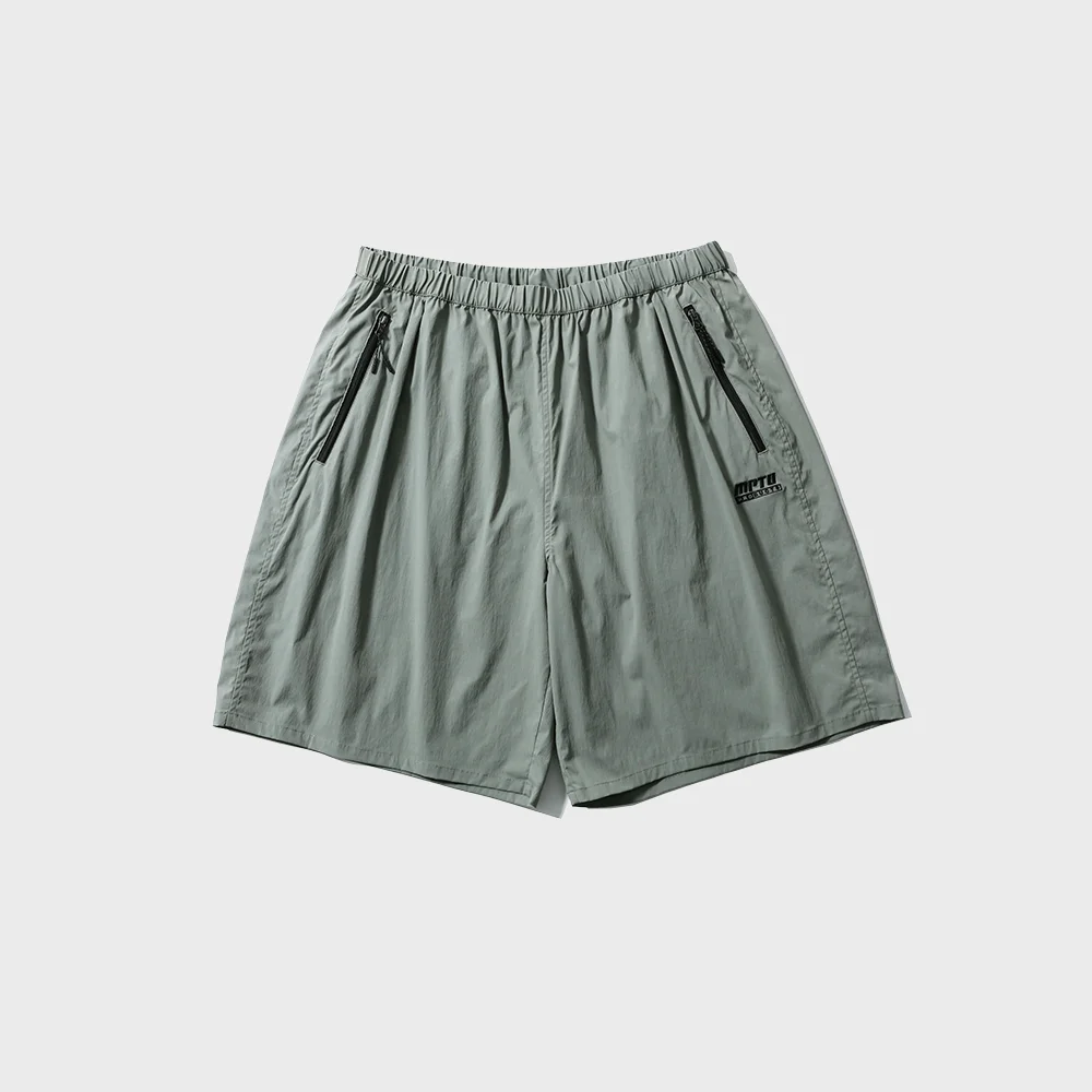TRACK SHORTS / FOLIAGE GREEN