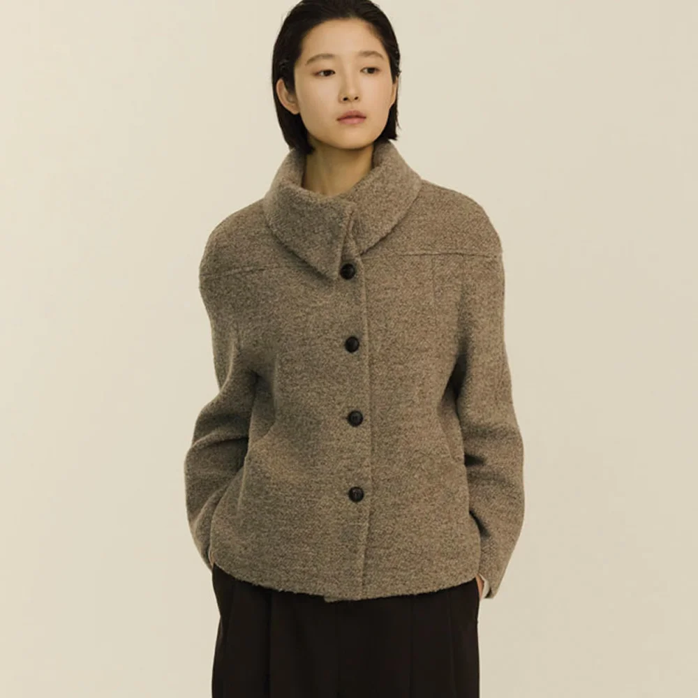 classic curve collar short coat_cocoa