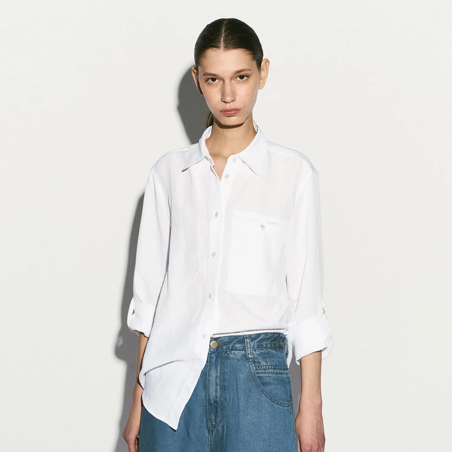LINEN BLEND BUTTON DETAIL SHIRT