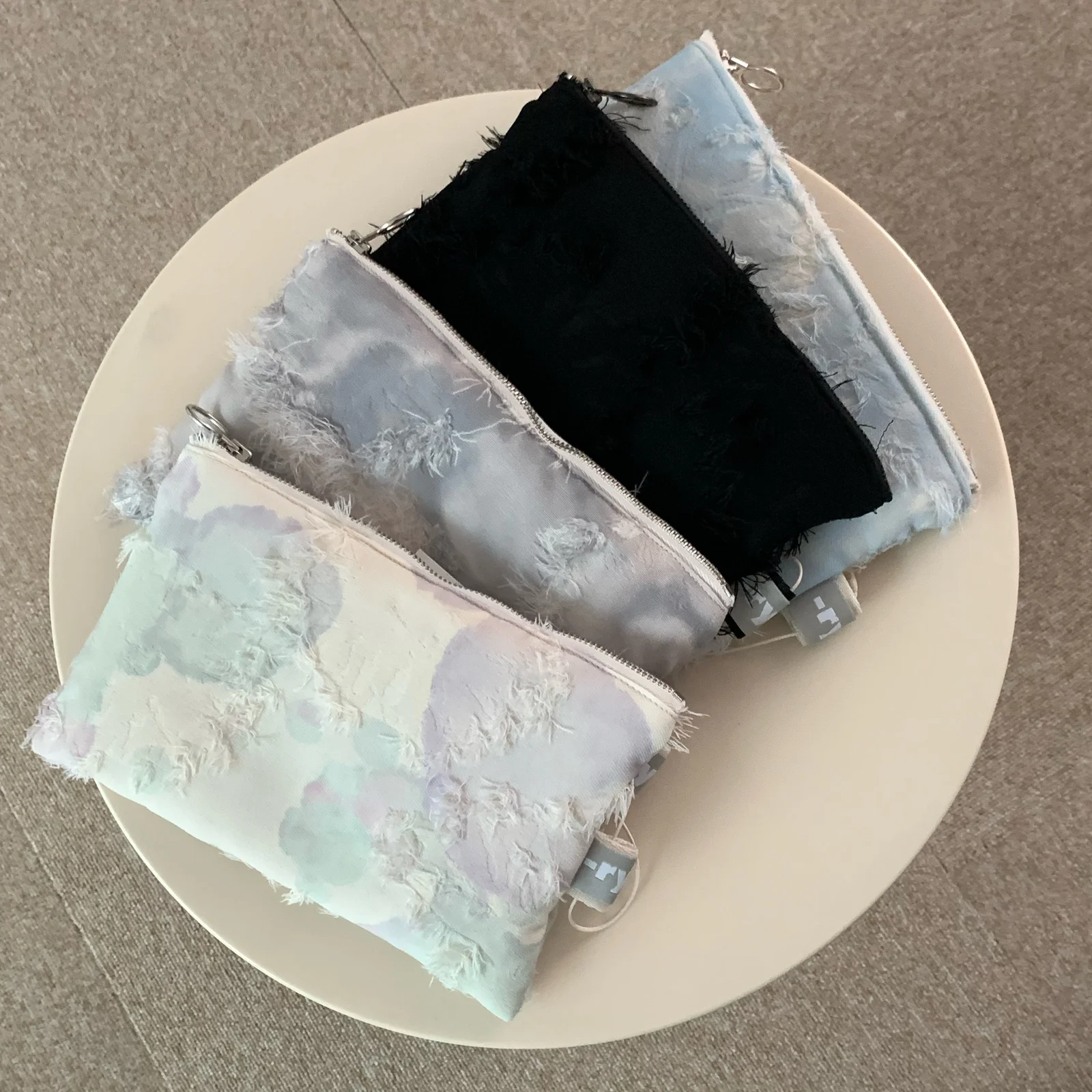 Porcelain pouch - 4 colors (化妝袋)