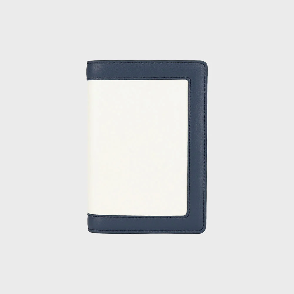 Classic line passport navy