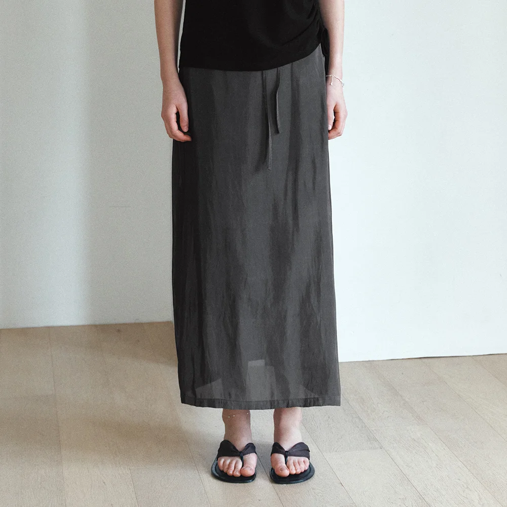 P3317 絲滑 Maxi 半身裙_Charcoal