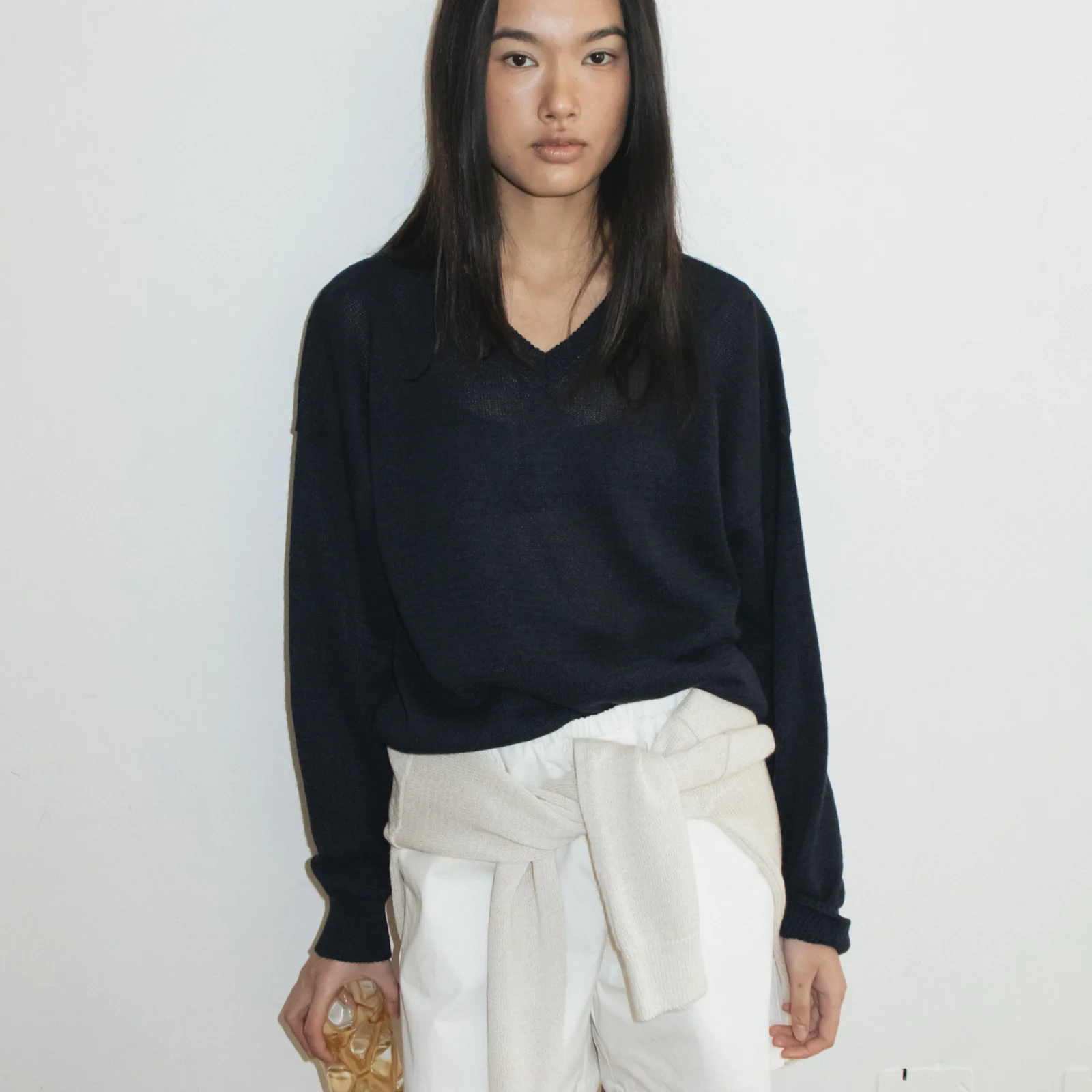 Paper V-Neck Knit (Navy)