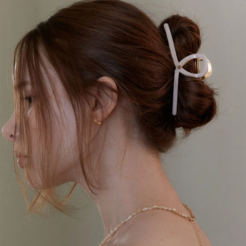 Twist metal point hair clip_pure butter HC002