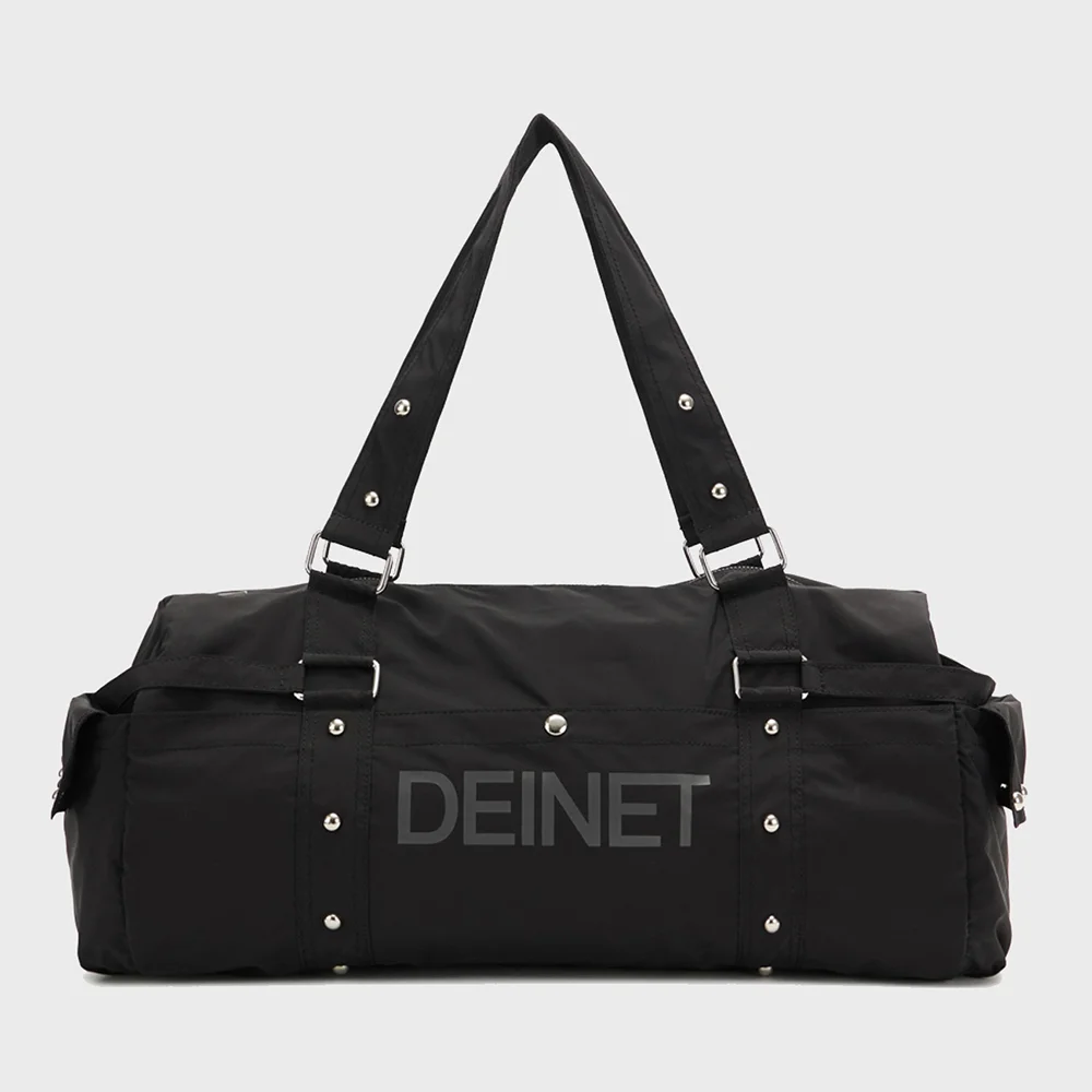 LOGO DUFFLE BAG IN BLACK