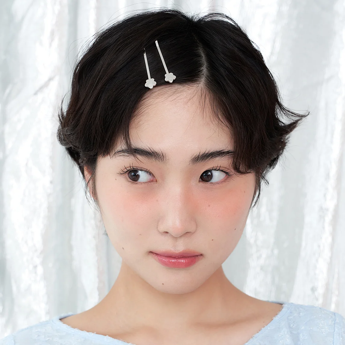 petit flower hair pin - silver