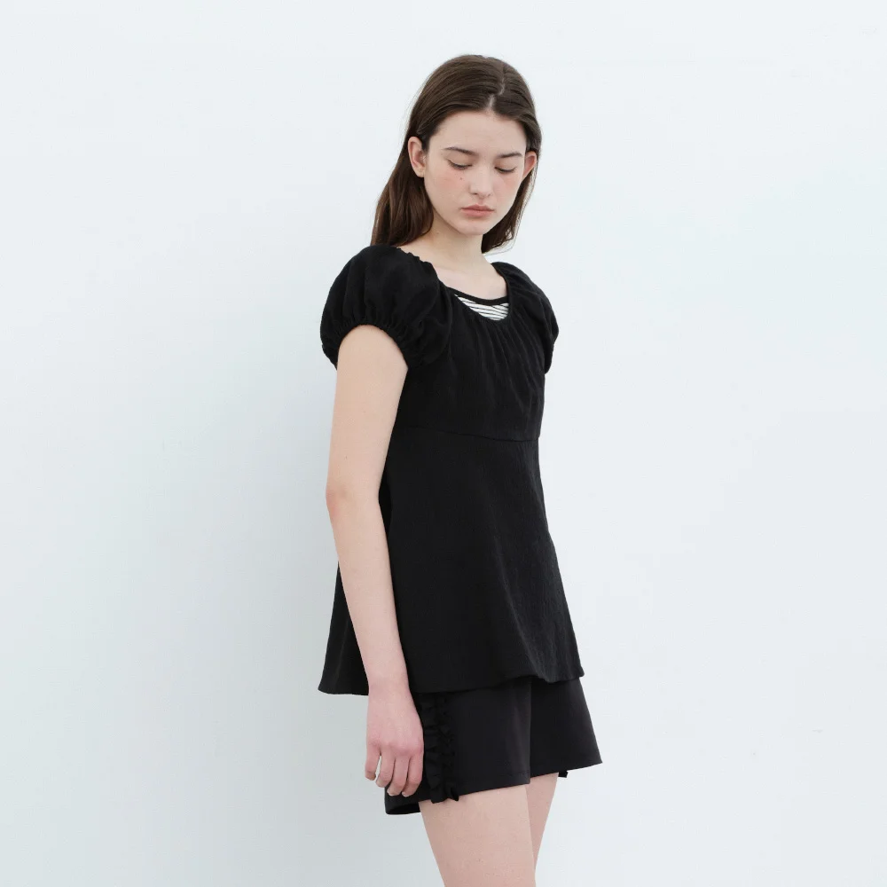 Puff Blouse-Black