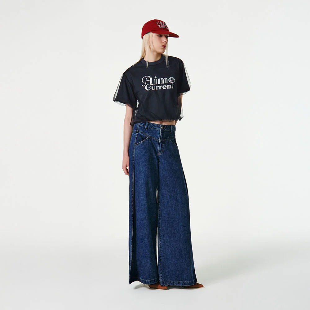 PLEATED WIDE DENIM PANTS