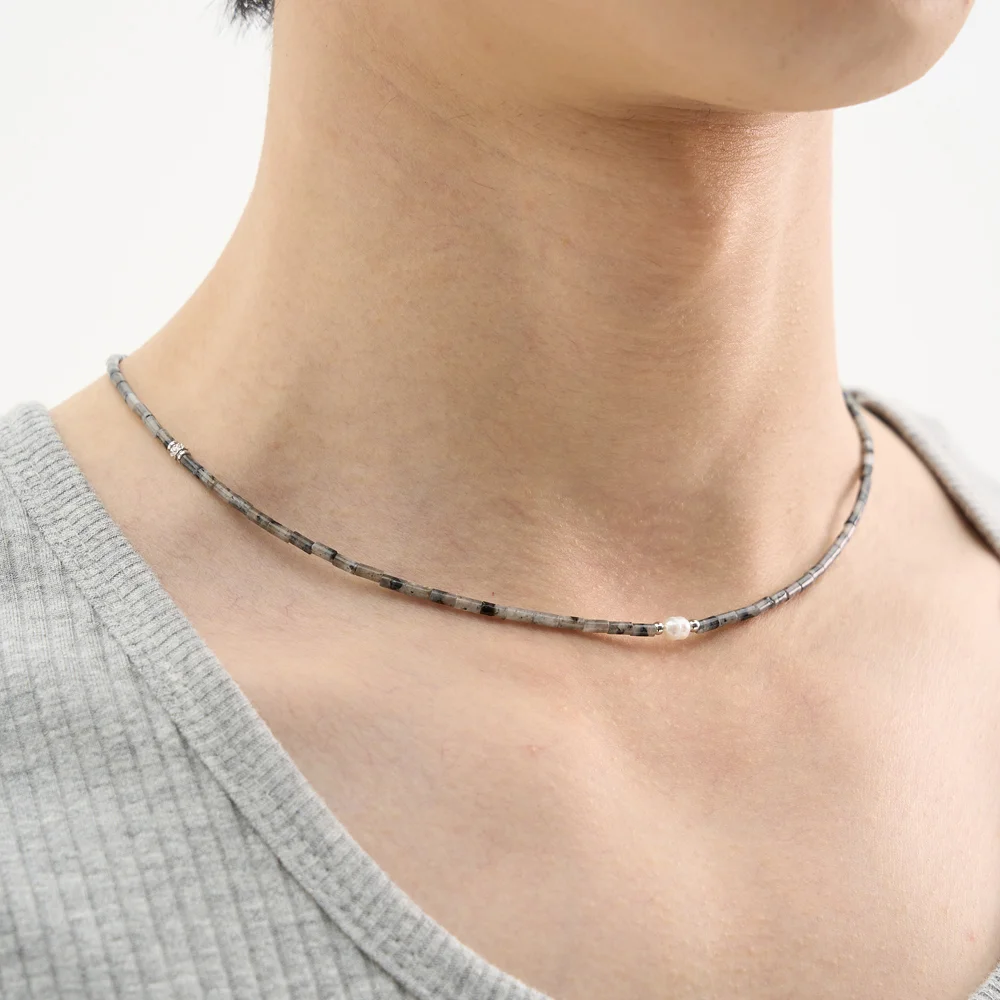 Earth 石洗 & 珍珠 Necklace_黑色 拉長石