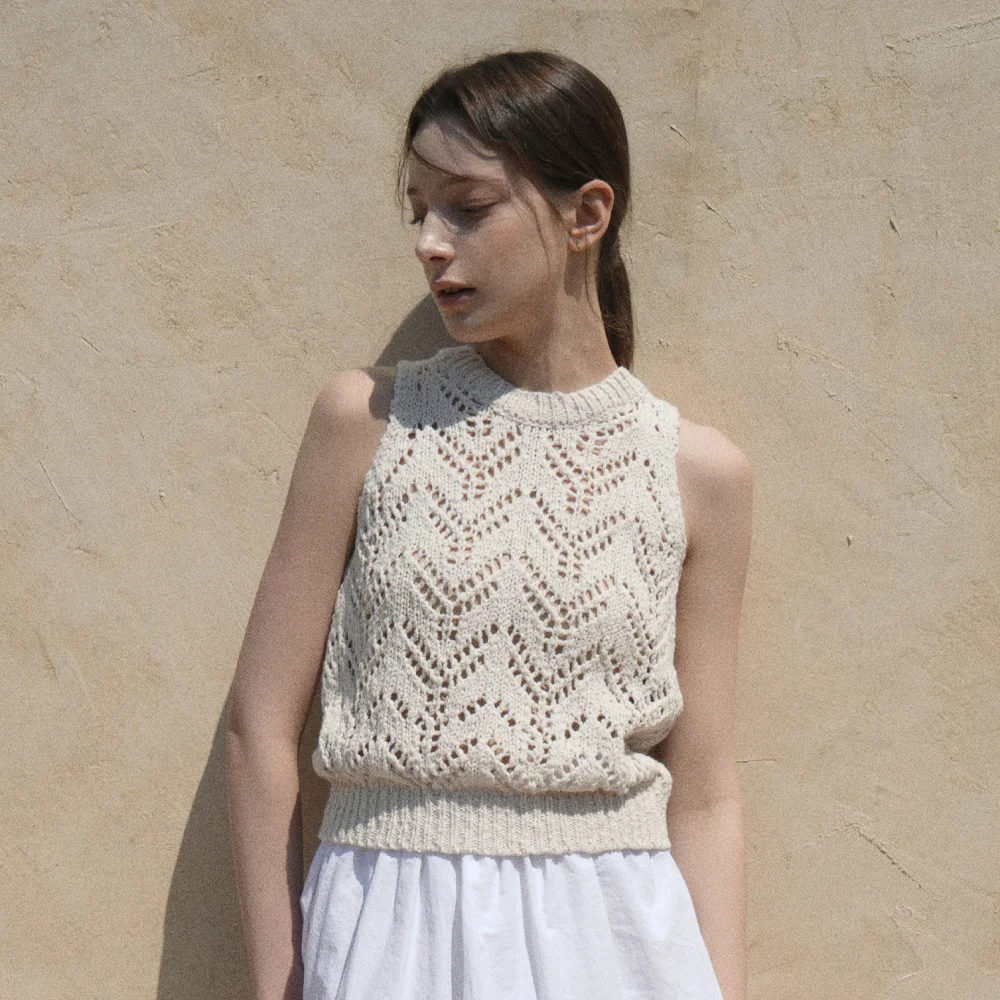 Leaf Cotton Knit Sleeveless (light beige)