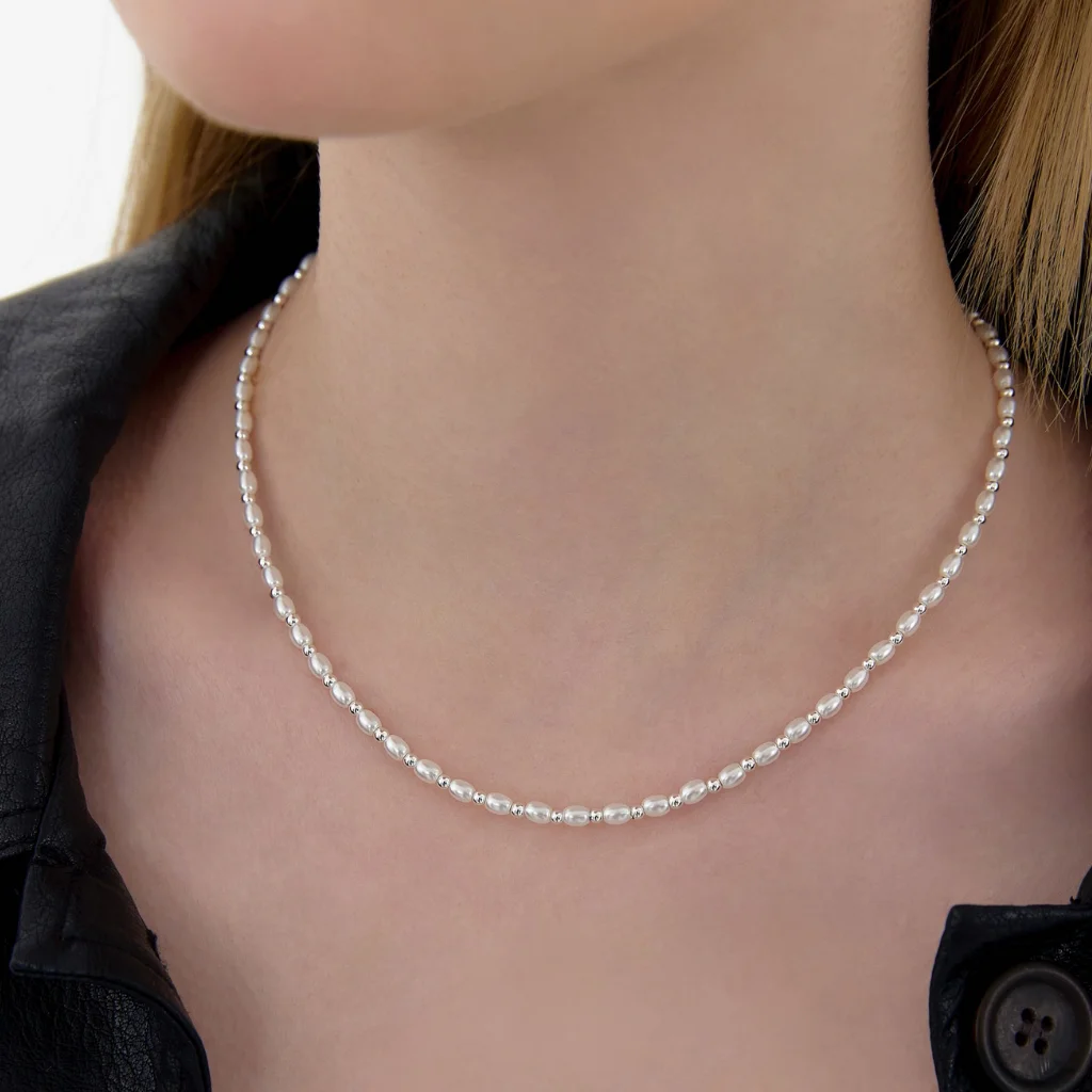 Rice pearl ball necklace