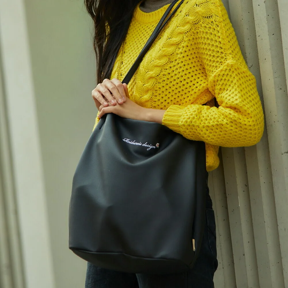 MUGUNGHWA SHOULDER BAG (BLACK)