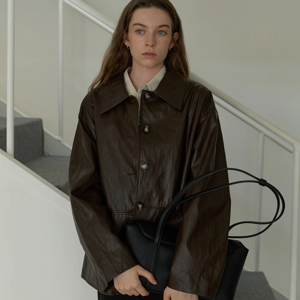 A FAUX LEATHER JACKET_BROWN
