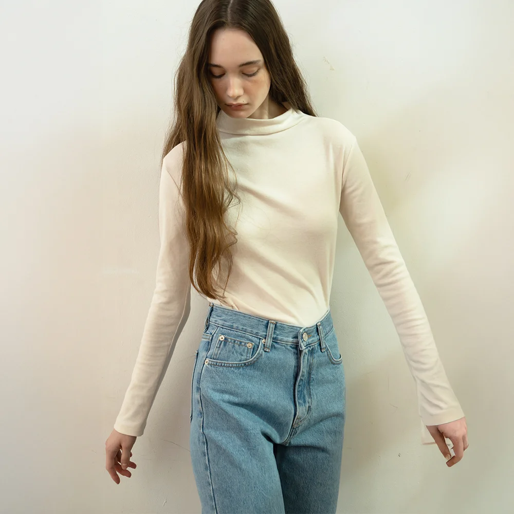 Mono wool half-neck T shirt (Light beige)