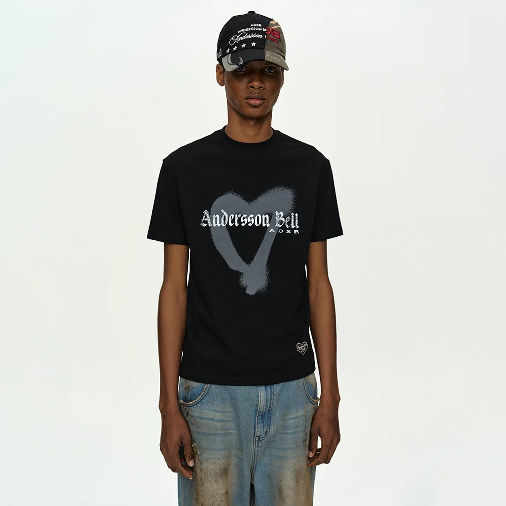 (ESSENTIAL) UNISEX HEART T-SHIRT atb1417u(BLACK)