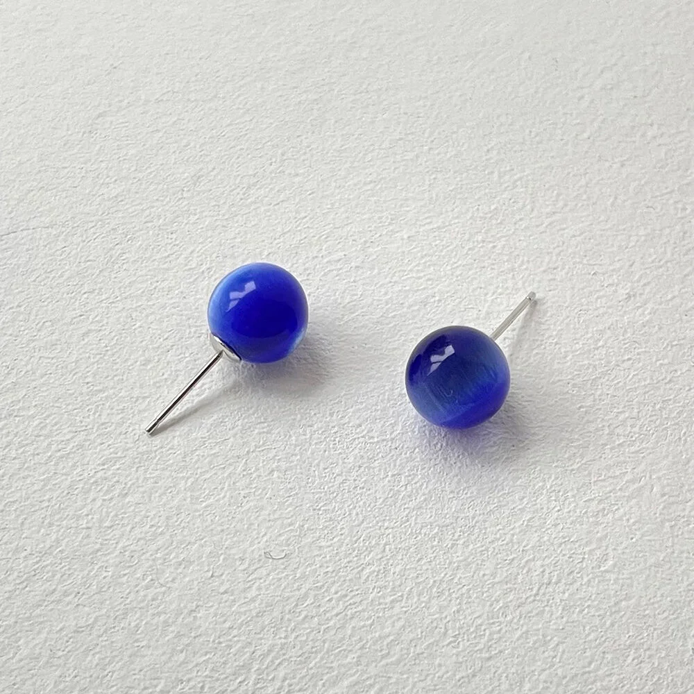 cats eye earring