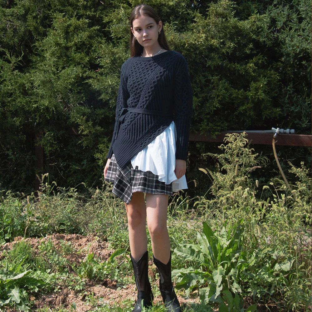 Kaila Skirt_Black Tartan