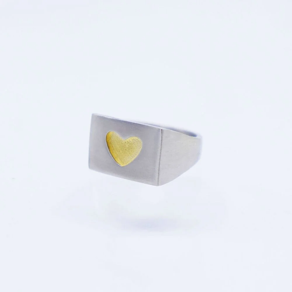 Double Plating gold heart signet Ring 金色 心形 粗身戒指 戒指