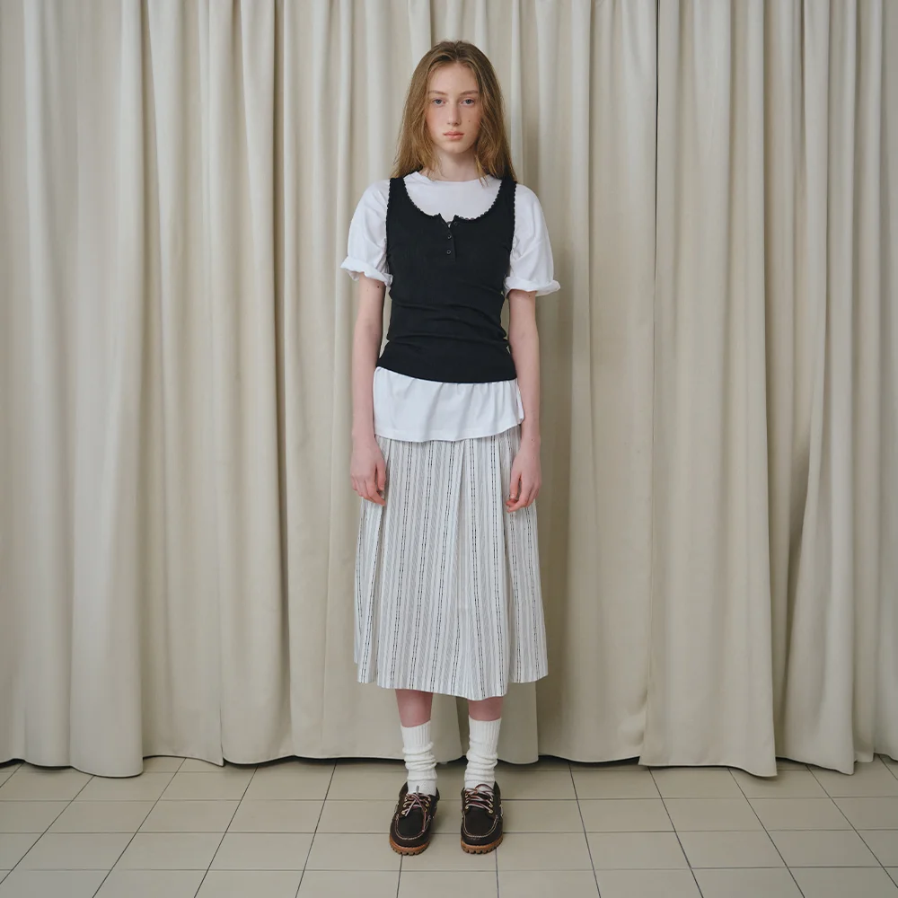 stitch pleats skirt - ivory