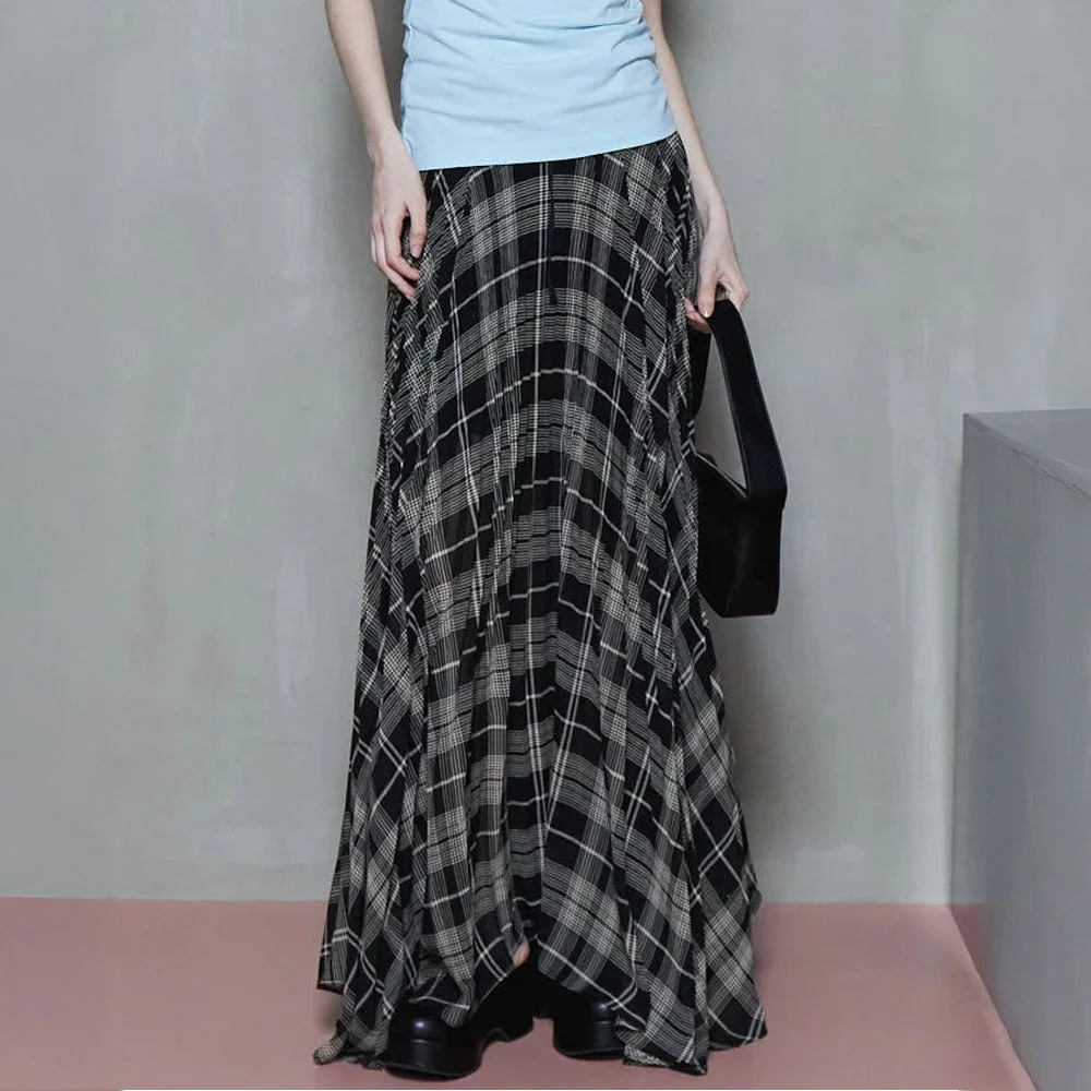 (W) CIRCULAR PLEATED PLAID SKIRT (BLACK)