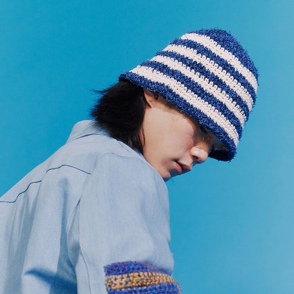 JULES BUCKET LARGE NAVY FURRY