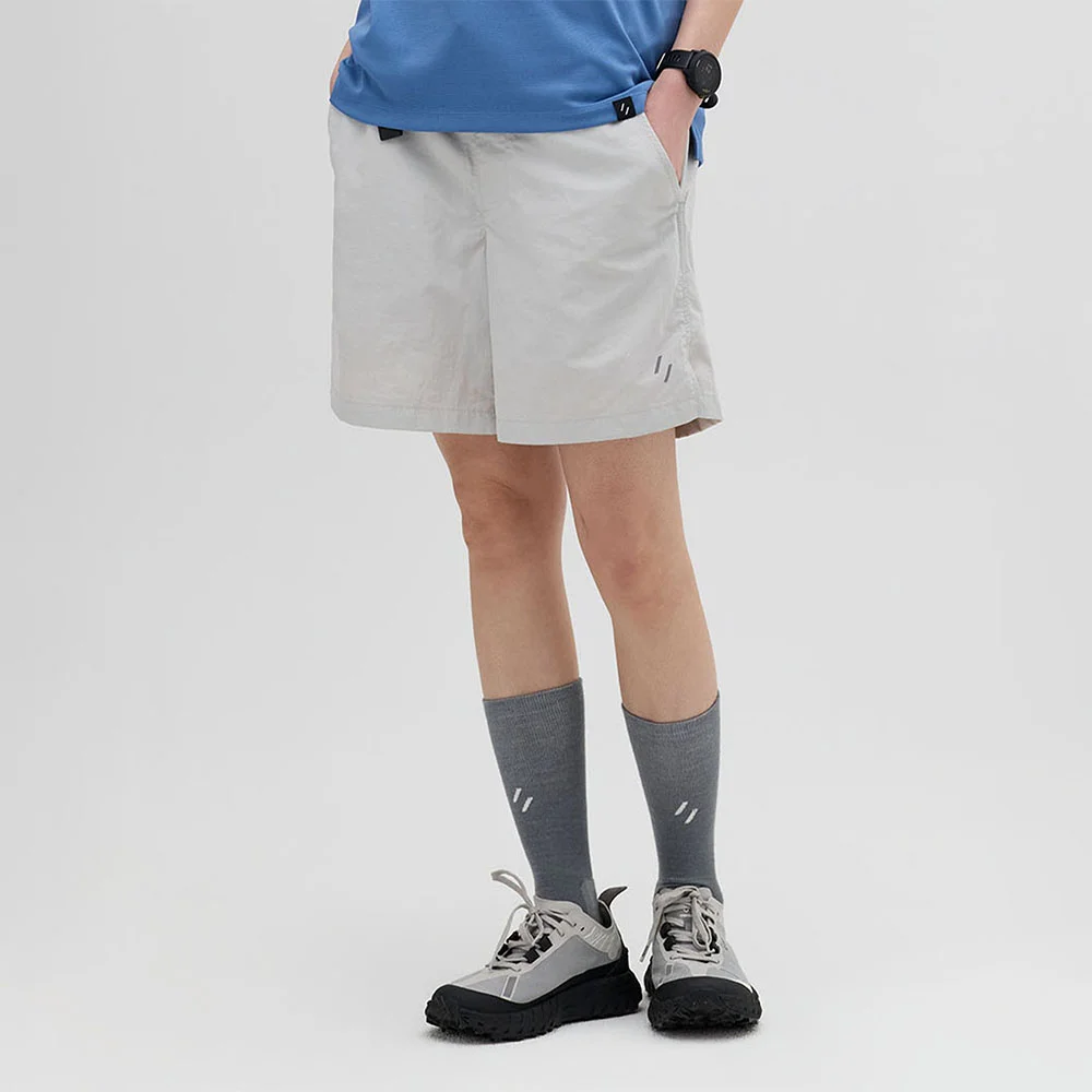 TALON LIGHT EASY SHORTS_LIGHT GRAY