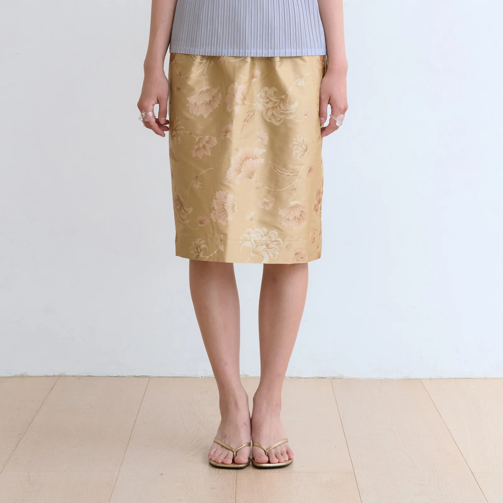 ELASTIC MIDI SKIRT (GOLDEN SAND)