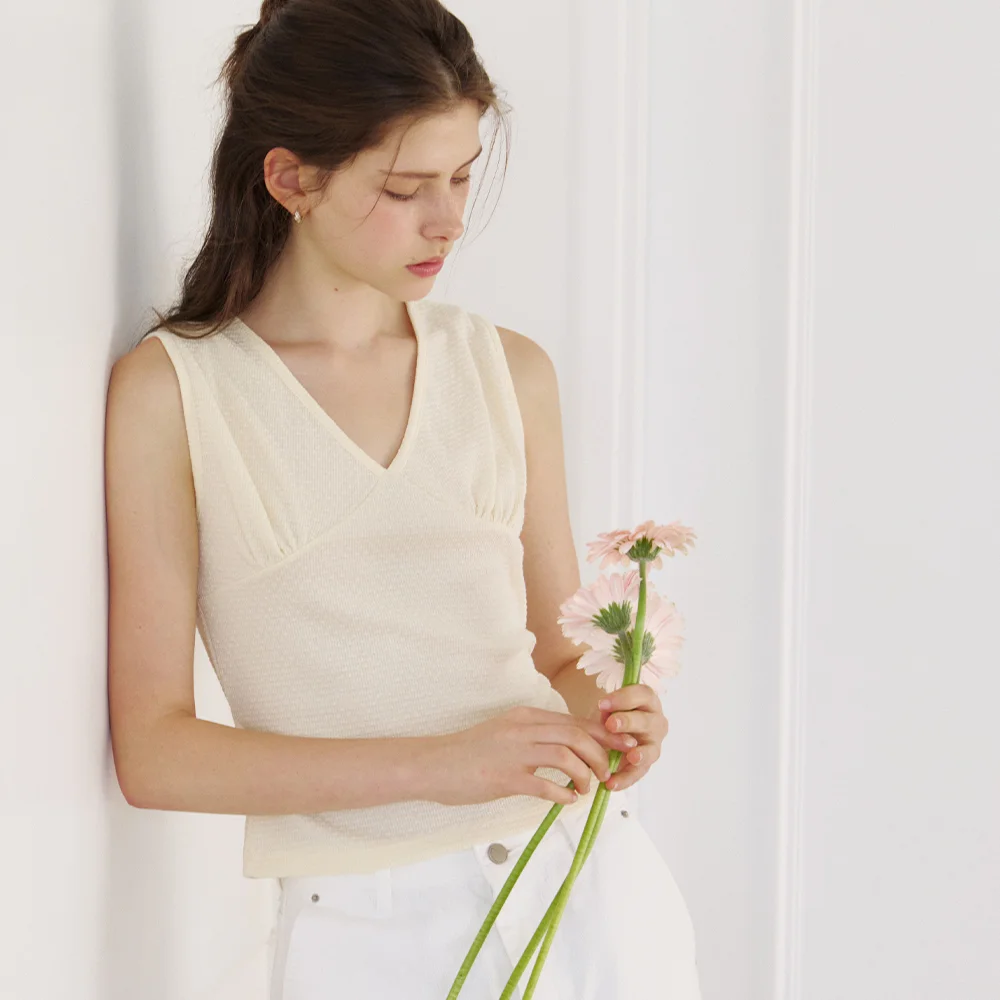 V-neck sleeveless T-shirt (yellow cream) orc 6039