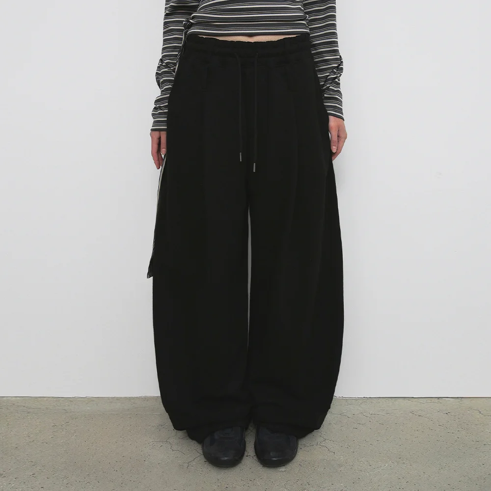 OVERFIT SWEAT PANTS_BLACK