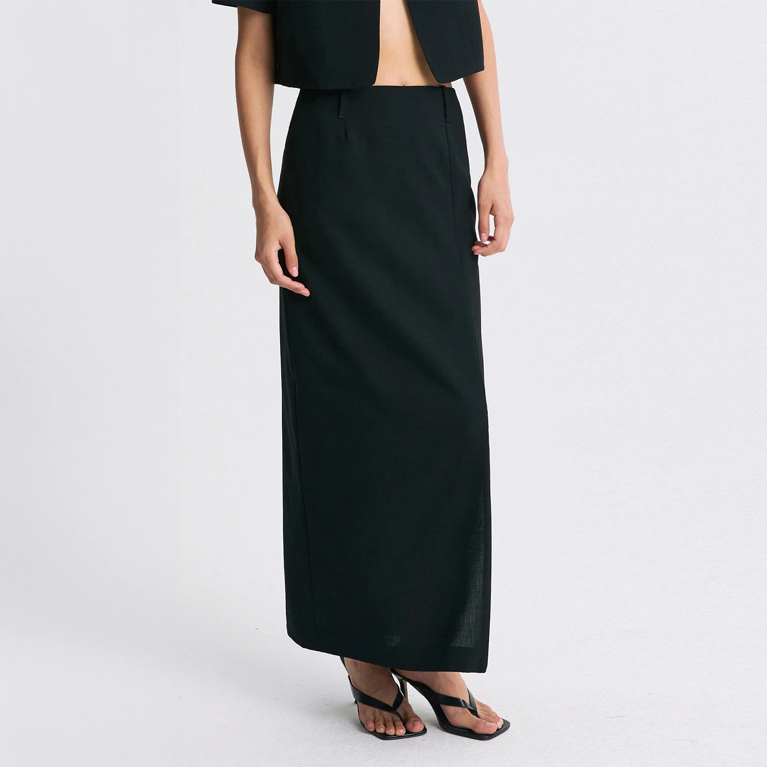 ZIP-HEM MAXI SKIRT