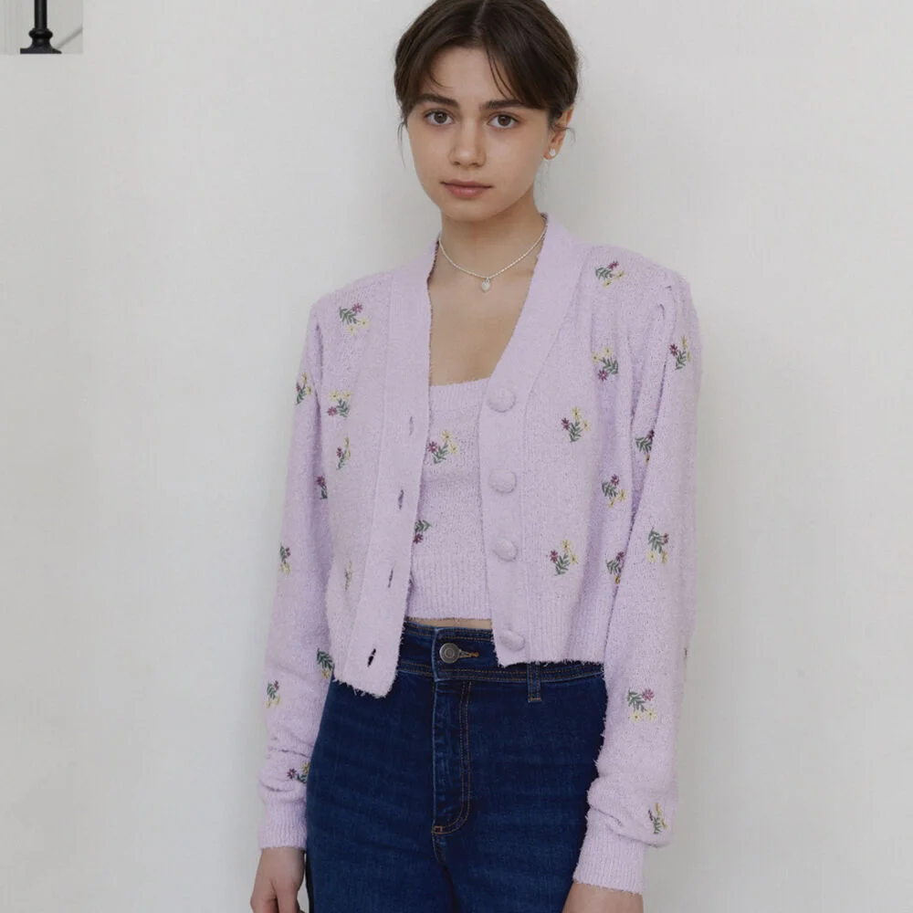 Floral Embroidery Knit Cardigan