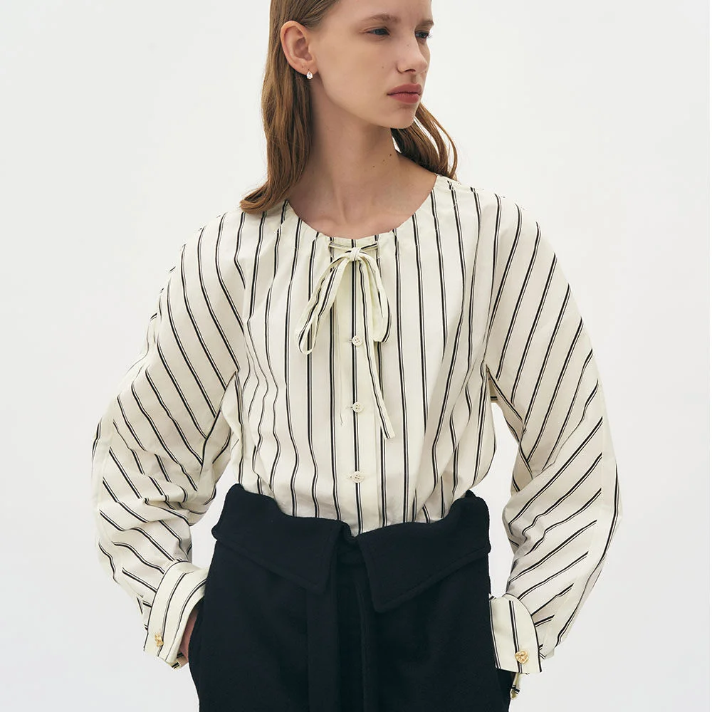 Boat-neck rolled-up cuff striped shirt (Ivory)