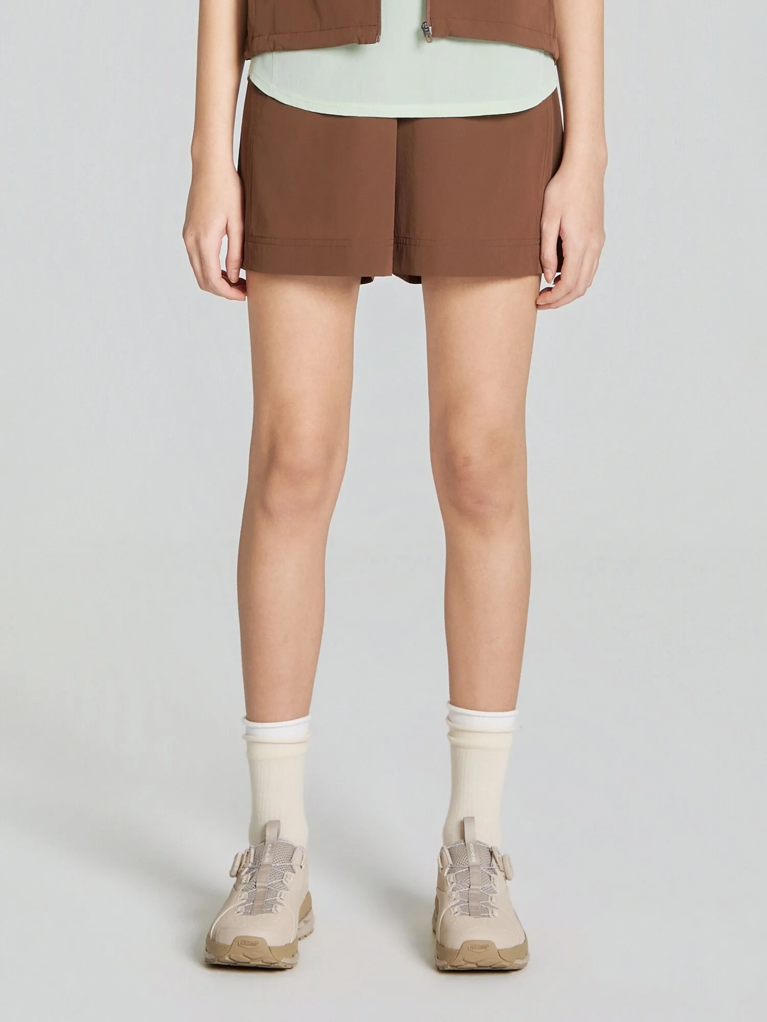 MOMENTUM (Momentum) 流線 女裝 AirDot 短褲_Brown_DWM26308E7
