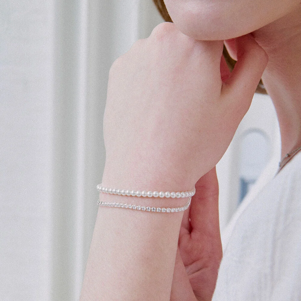 Veil Pearl Tennis Layered Bracelet. BB1595