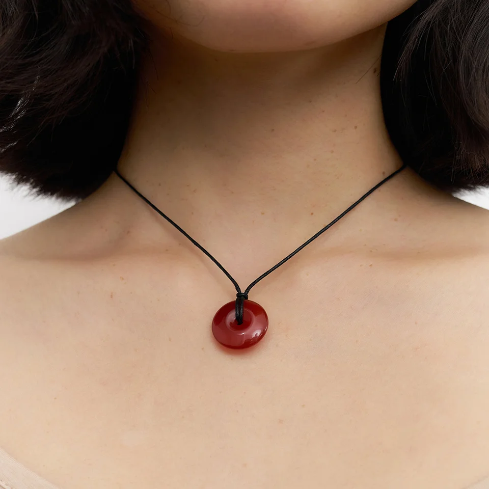 jamano disc string necklace