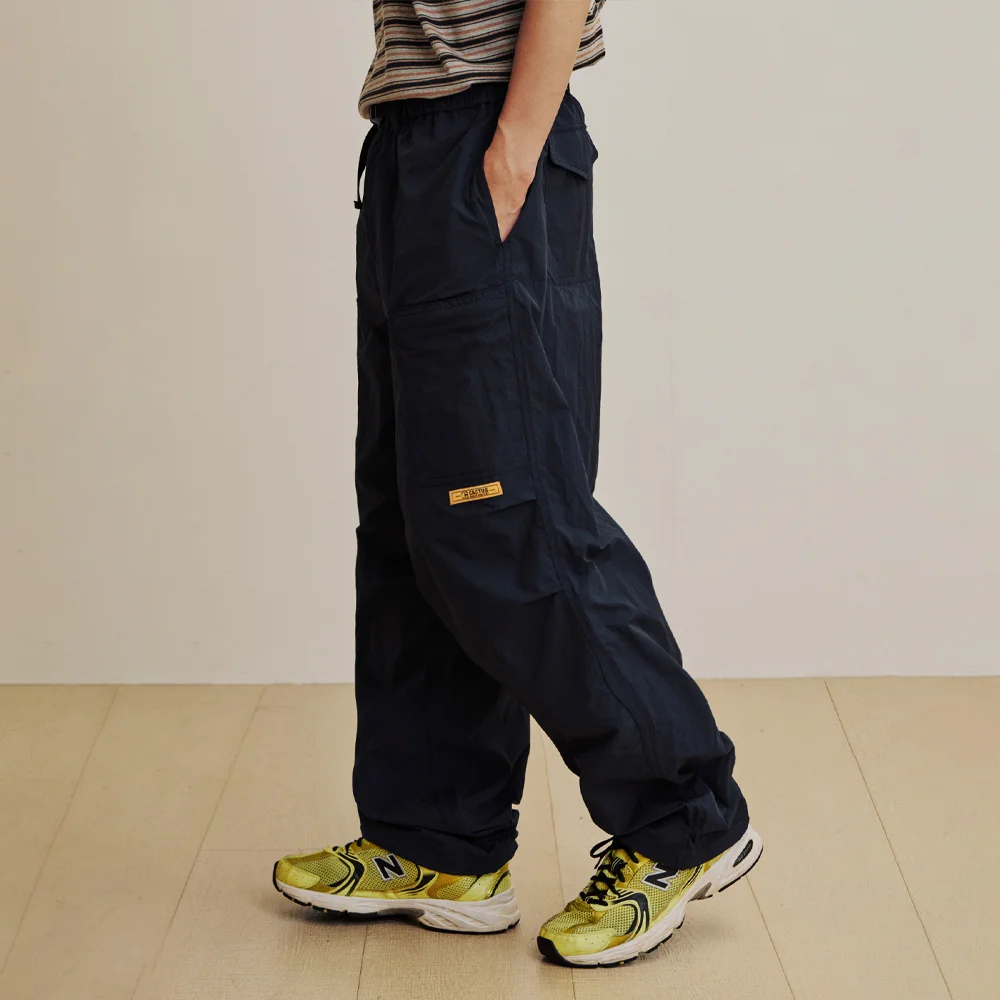 BUCKLE NYLON CARGO PANTS - NAVY
