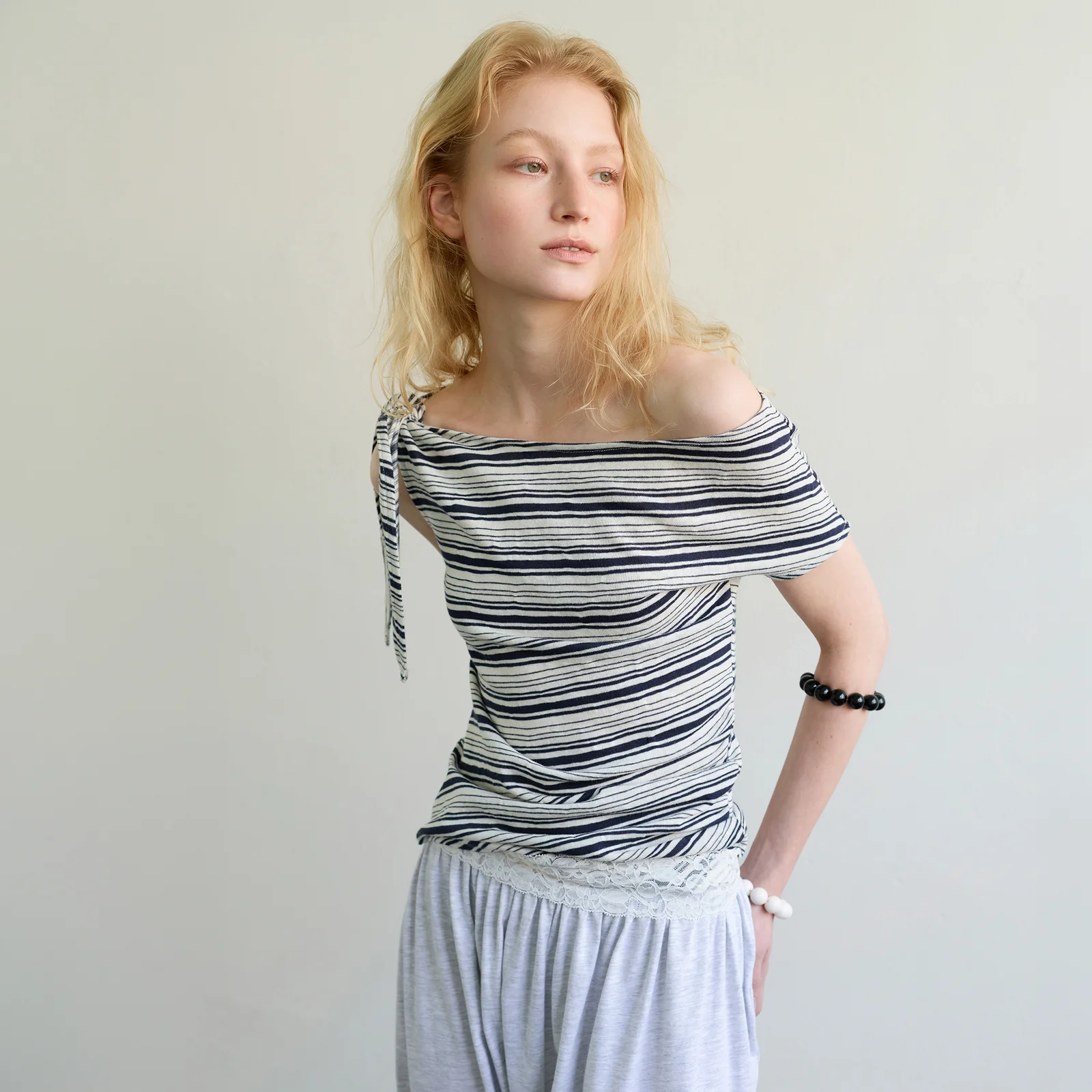 STRIPE ONE-SHOULDER TOP - IVORY/NAVY