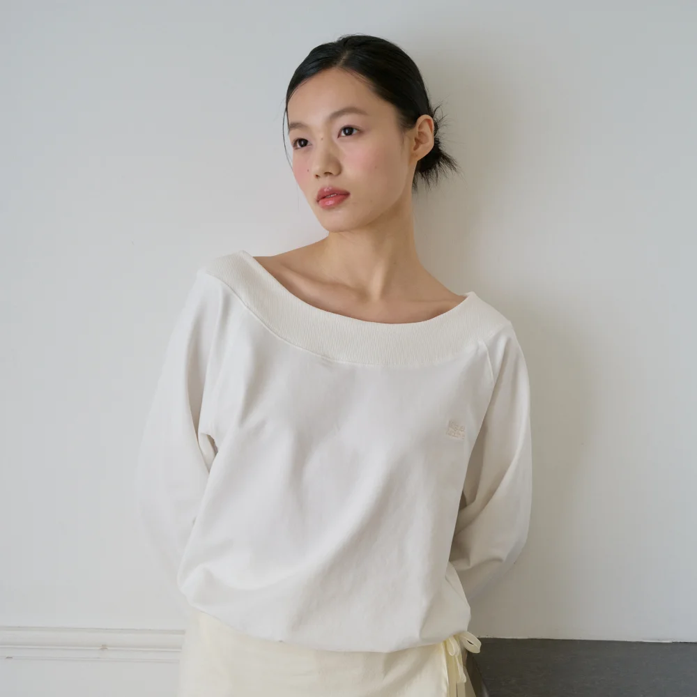 Boat SweatShirt (Ivory)