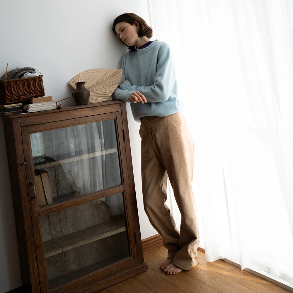 Corduroy Chino Pants (Beige)