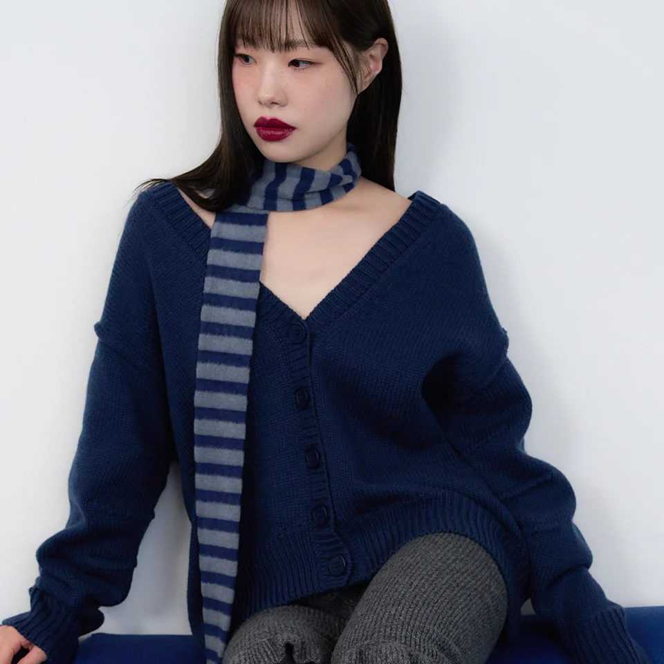 fluffy stripe long scarf - navy