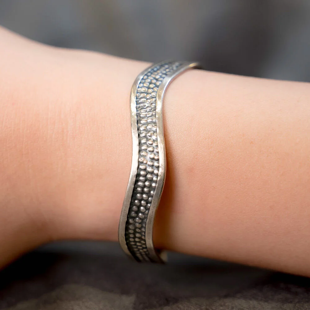 HR 126B_Silver Bangle Bracelet (Silver 925)