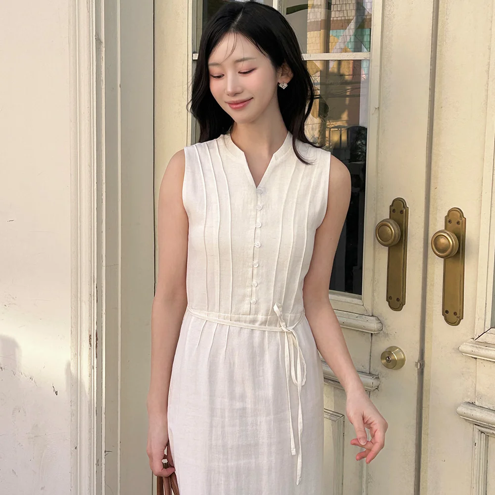 V cut sleeveless long dress - white
