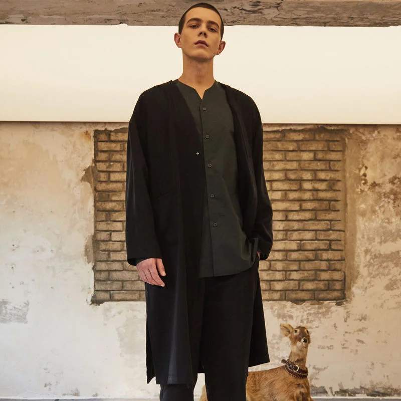 AUTUMN ROBE BLACK