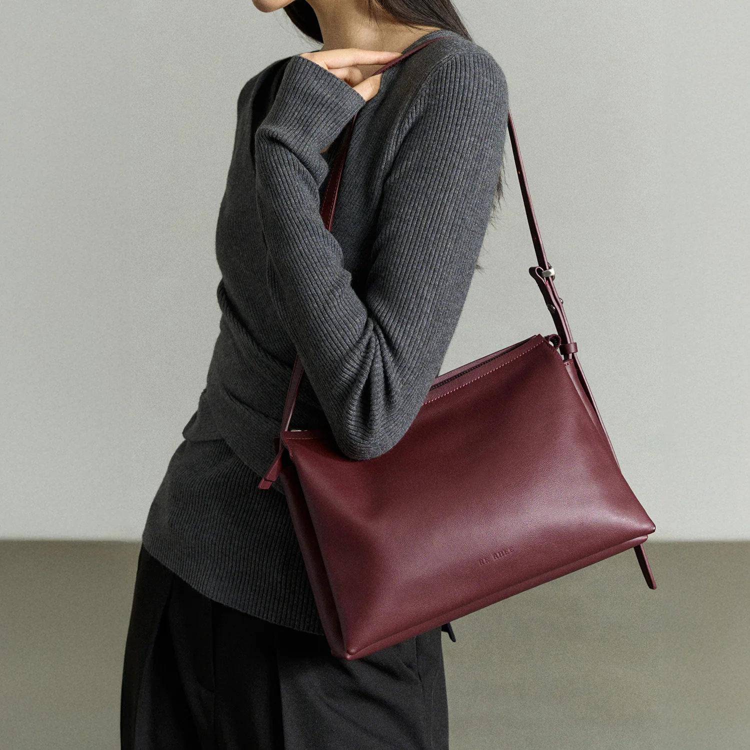 TRIO LEATHER BAG BURGUNDY