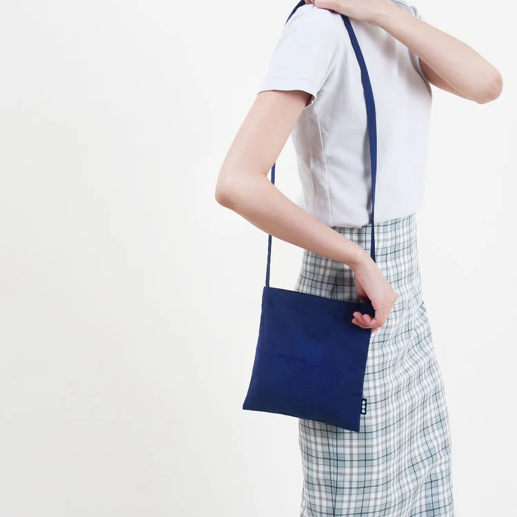 adren logo bag_blue (designed by)