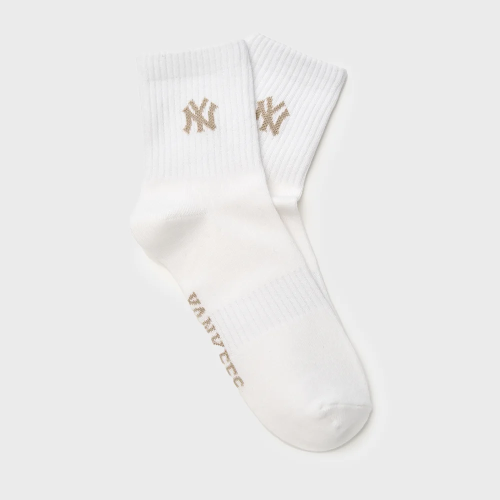 日常 小標誌 中筒襪 NY (White)