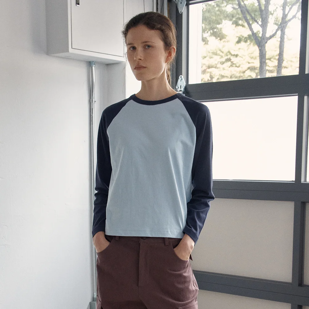 greenwich raglan tee - navy