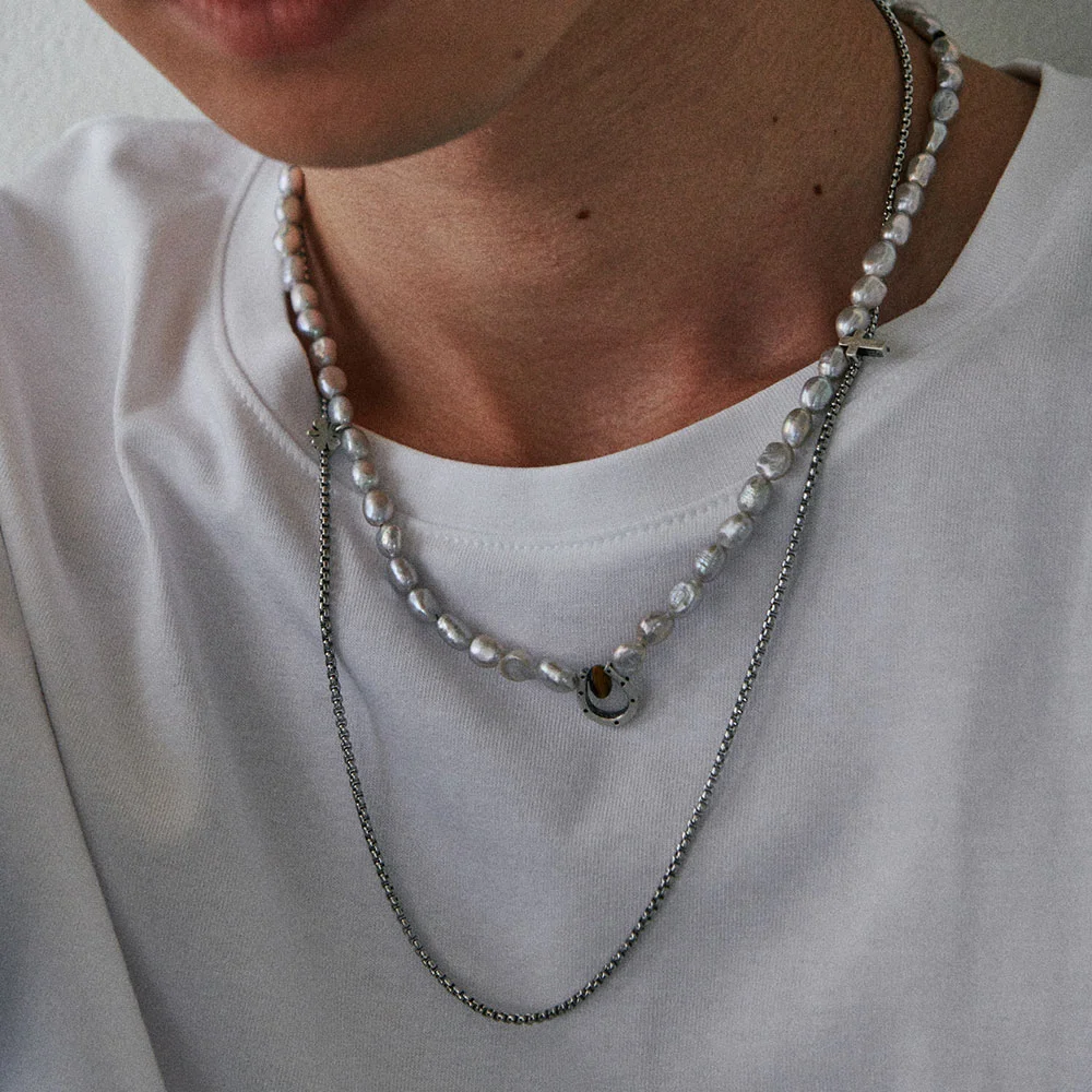 Slim Box R chain Necklace