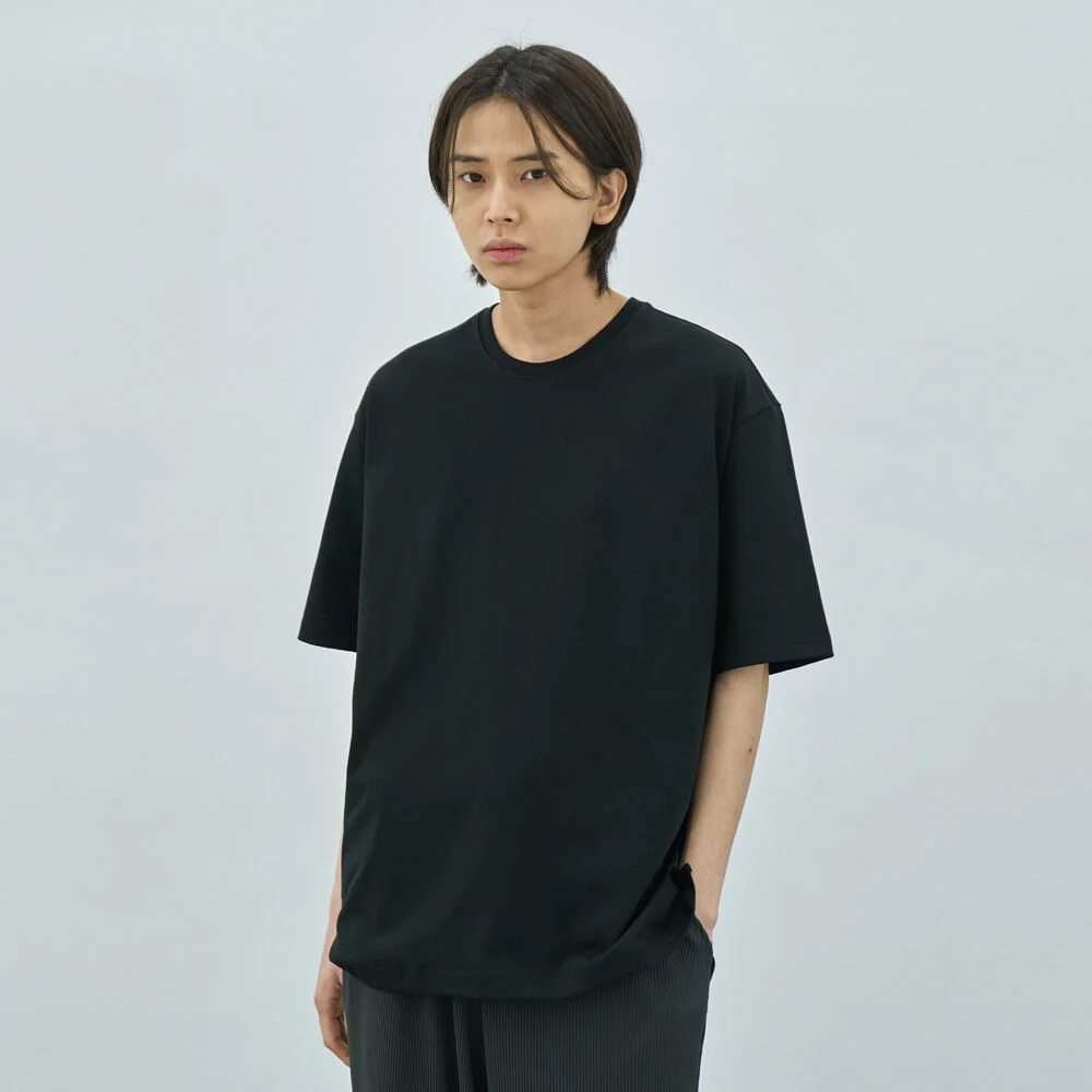 Relaxed cotton round half sleeve t-shirts